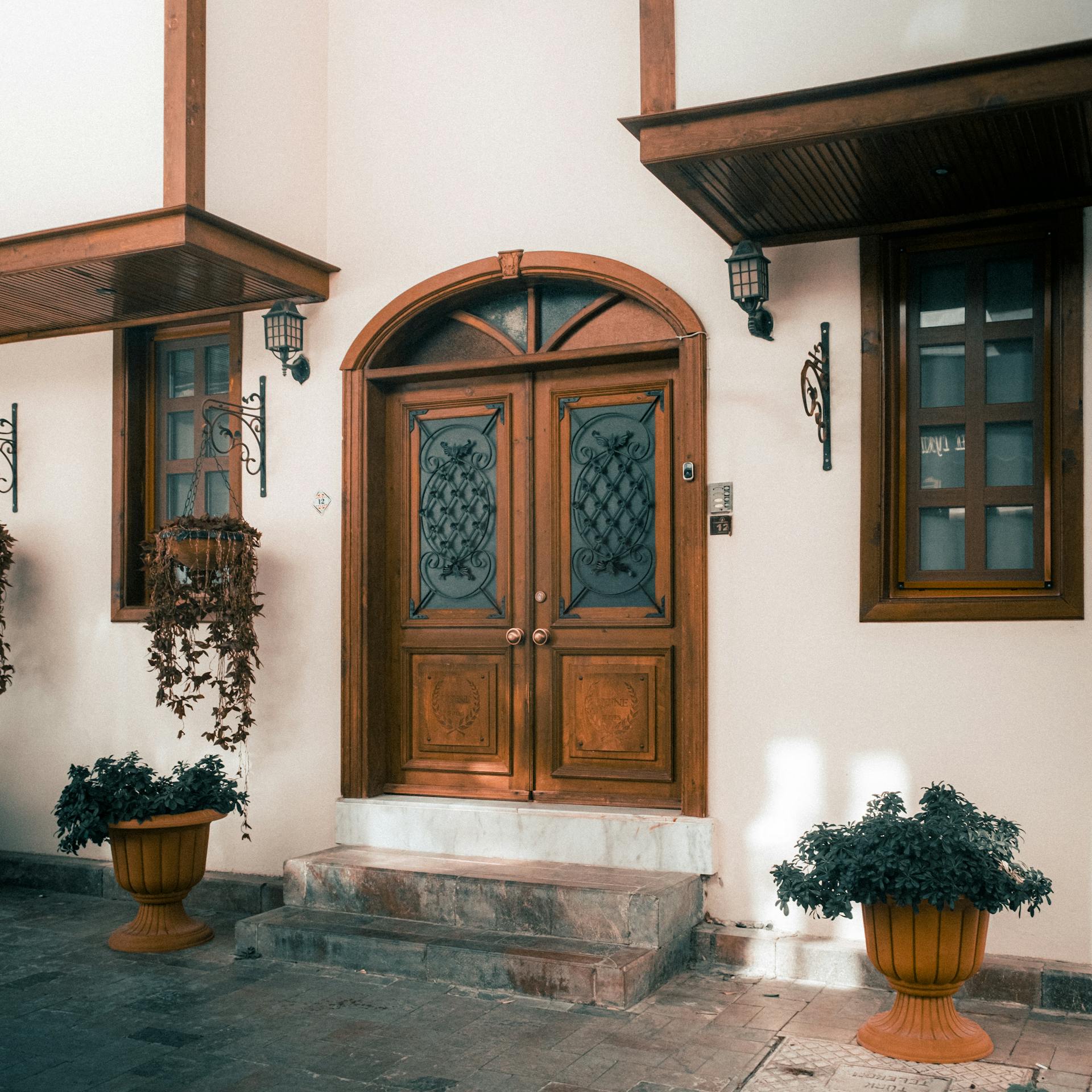 pexels-aysegul-aytoren-46790226-30999083